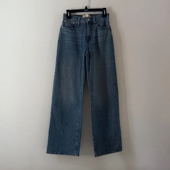 The Perfect Vintage Wide-Leg Jean in Heathcote Wash - Picture 2 of 5